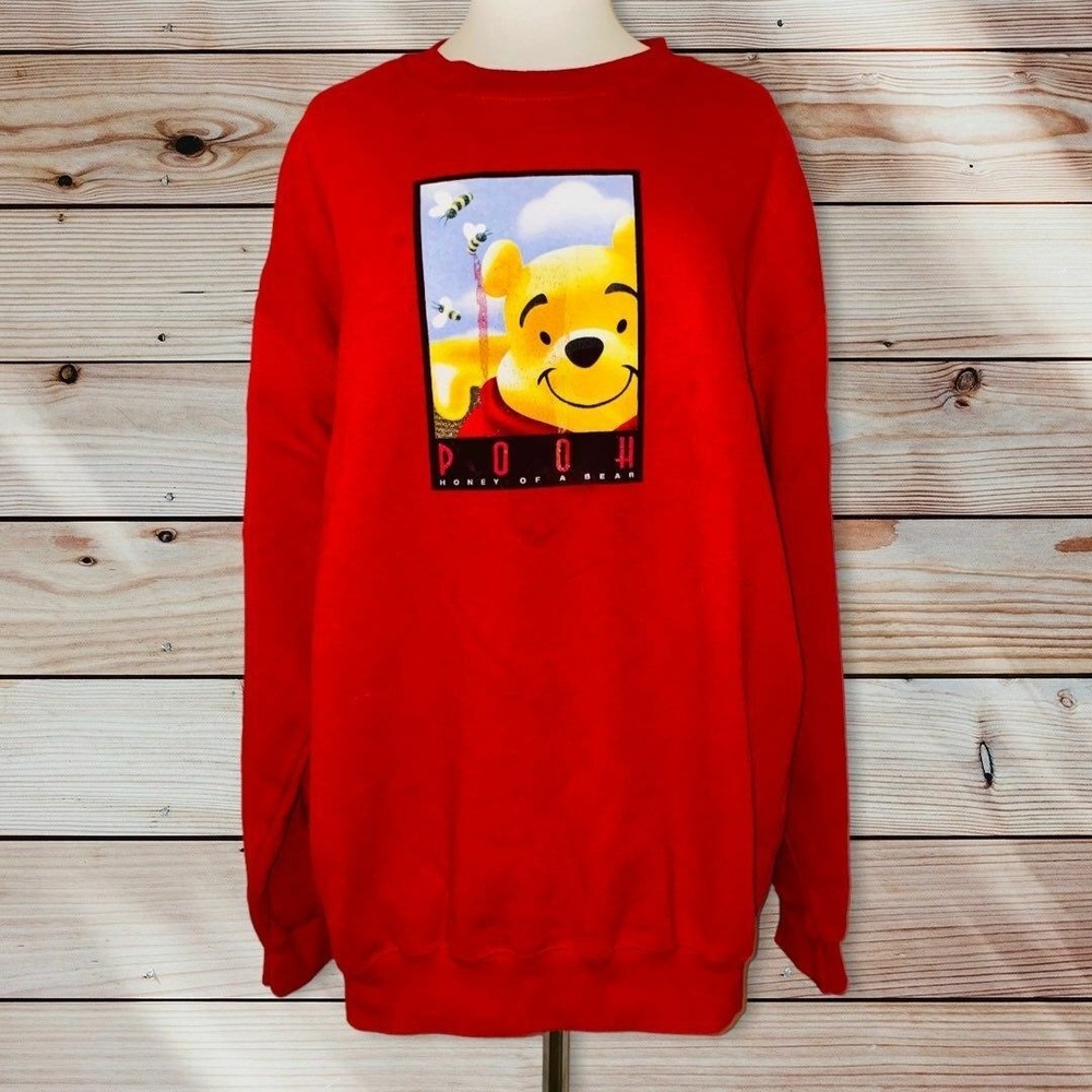 C3 Vintage The Disney Store red sweatshirt oversized Winnie the Pooh bear XL